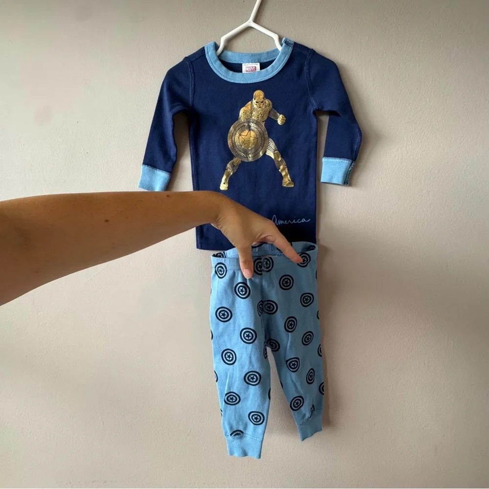 Hanna Andersson Marvel Captain America Gold Man‎ Long Sleeve Pajama Set 6-12m